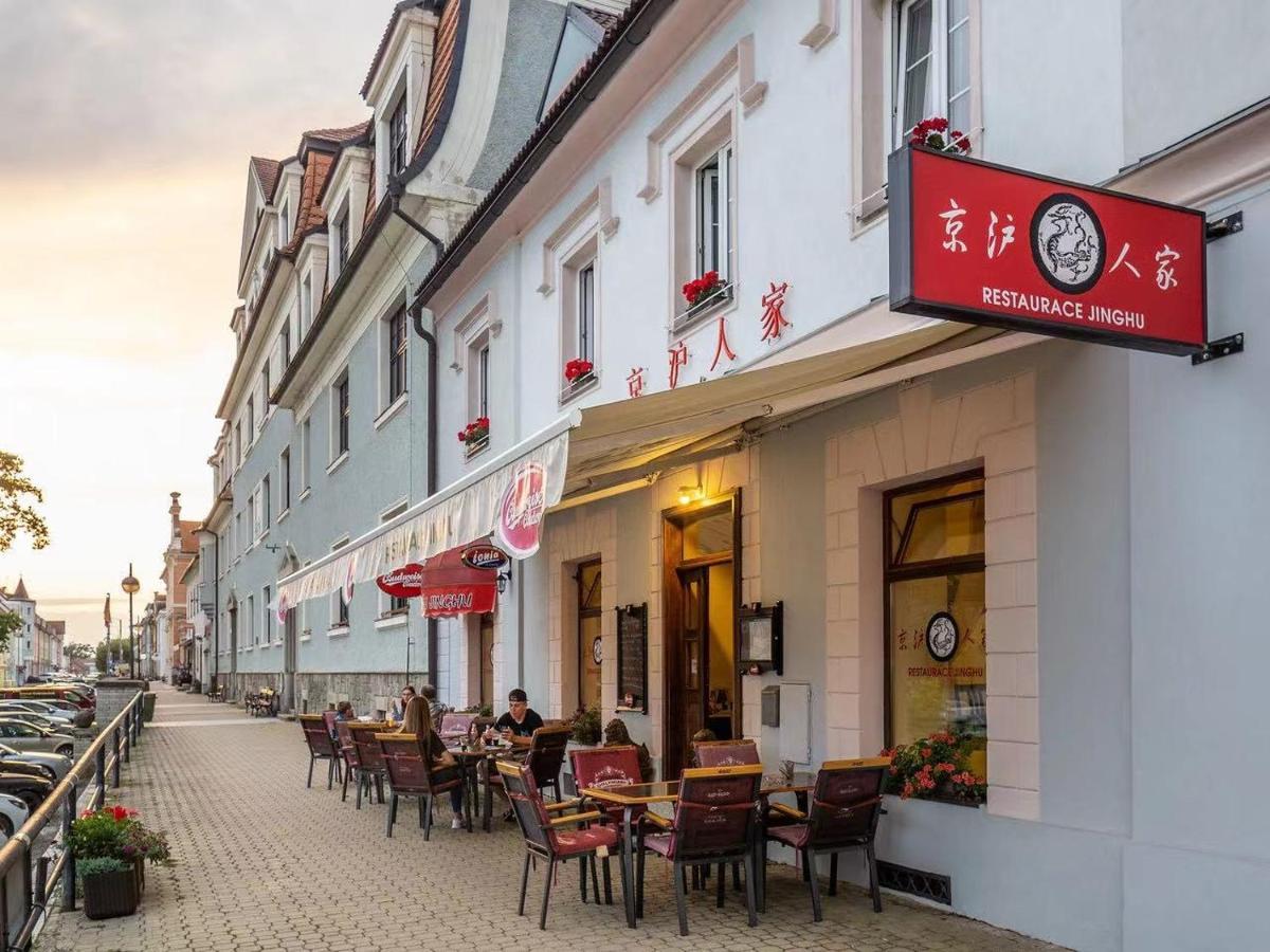 Apartment Jinghu Hluboká nad Vltavou Kültér fotó