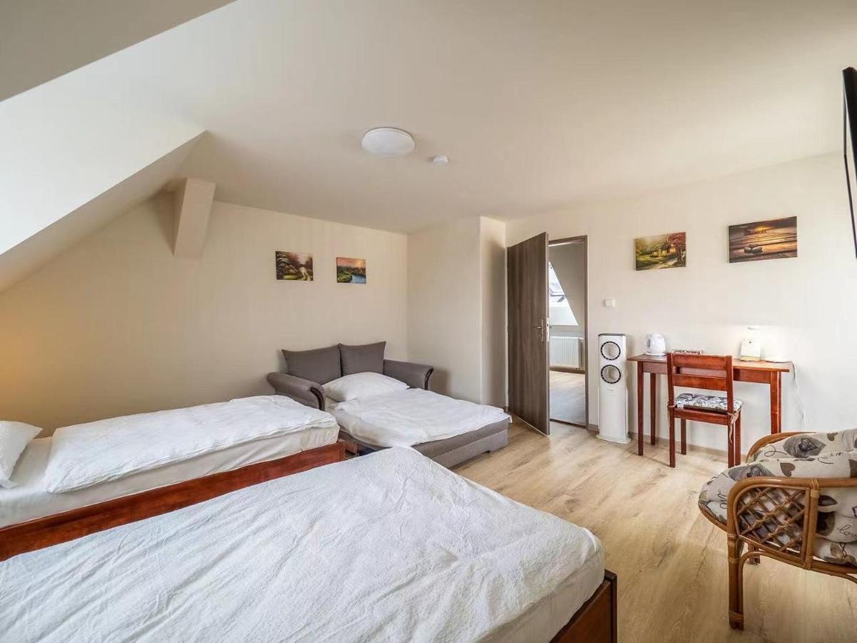 Apartment Jinghu Hluboká nad Vltavou Kültér fotó