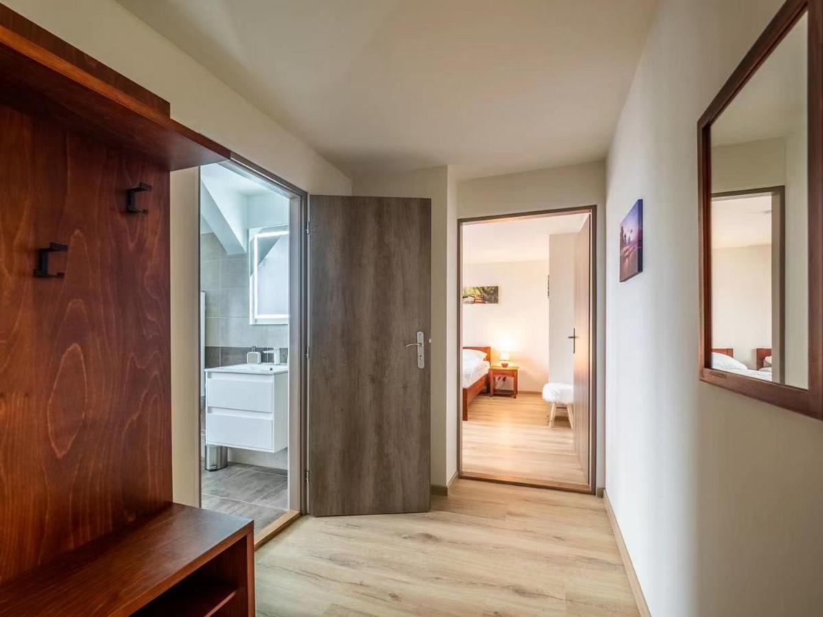Apartment Jinghu Hluboká nad Vltavou Kültér fotó